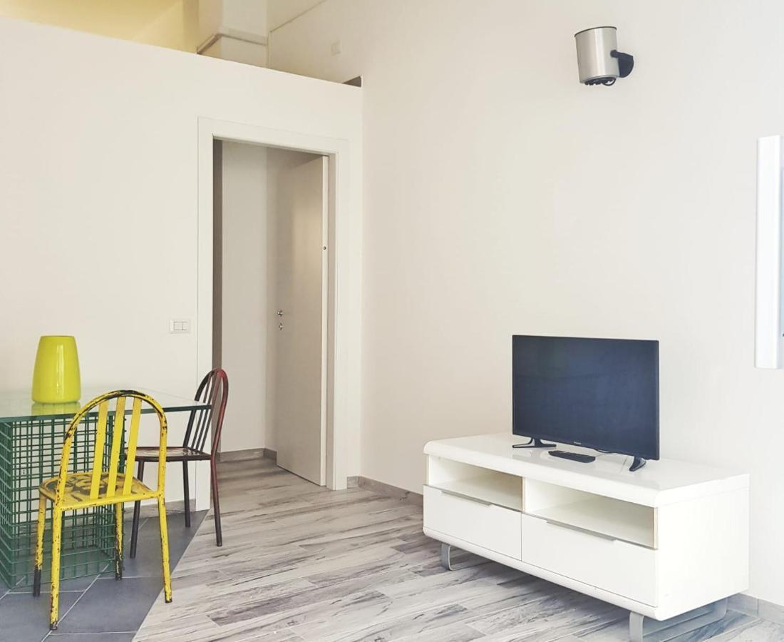Appartamento Zuretti 53 มิลาน ภายนอก รูปภาพ